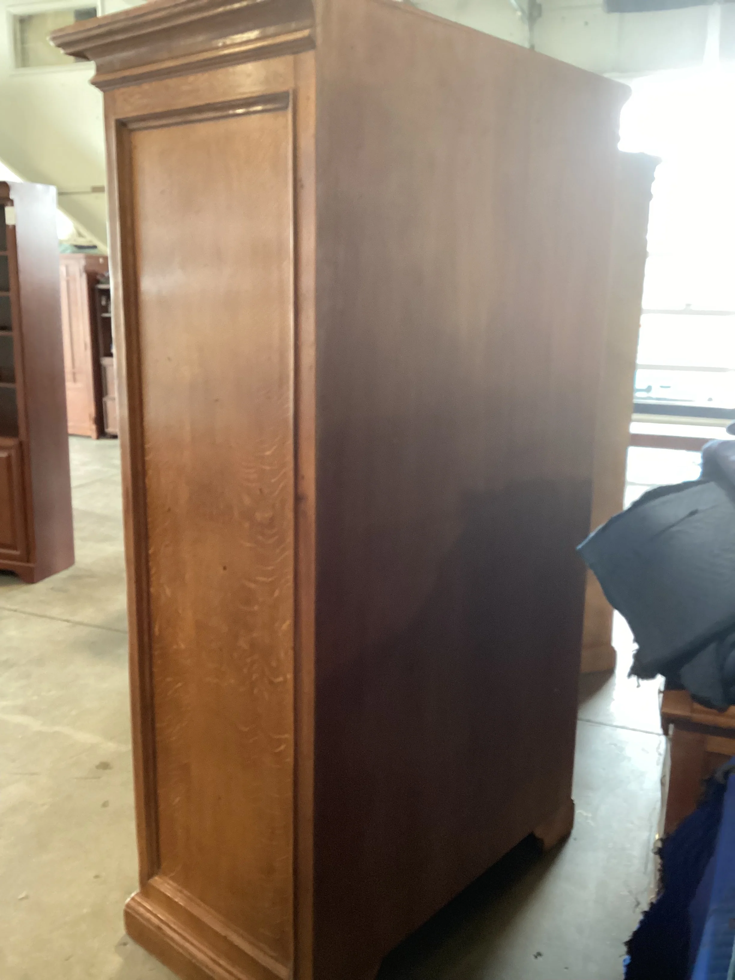 Maze Runner Armoire *WH* - Image 5